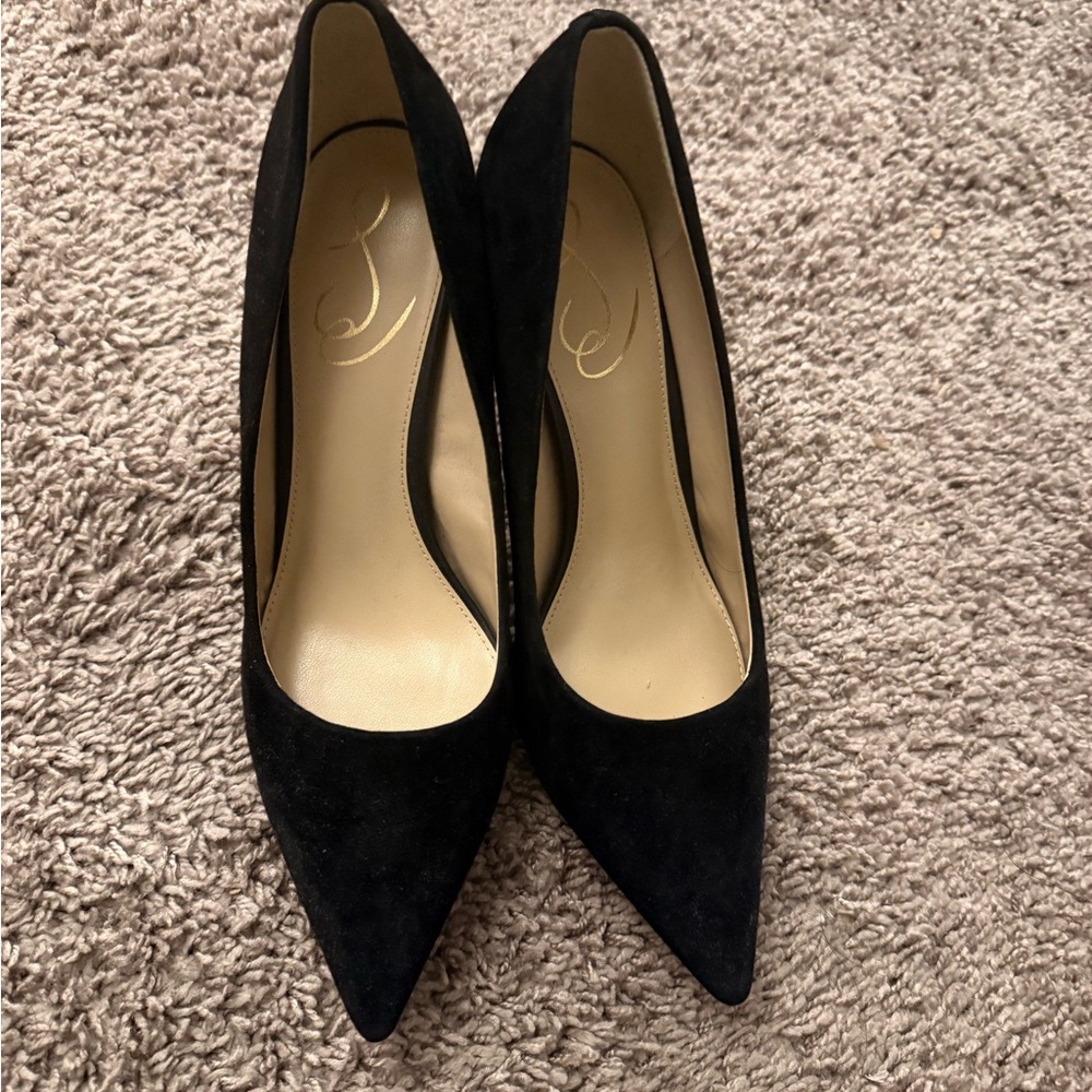 Sam Edelman Classic Black Pointed-Toe Women's Pumps